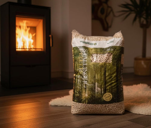 Pellets Sacco da 15kg - Pellet di Legno Naturale Qualità Premium Austriaca, Alto Potere Calorifico e Basso Residuo di Ceneri, Ideale per Stufe e Caldaie a Pellet